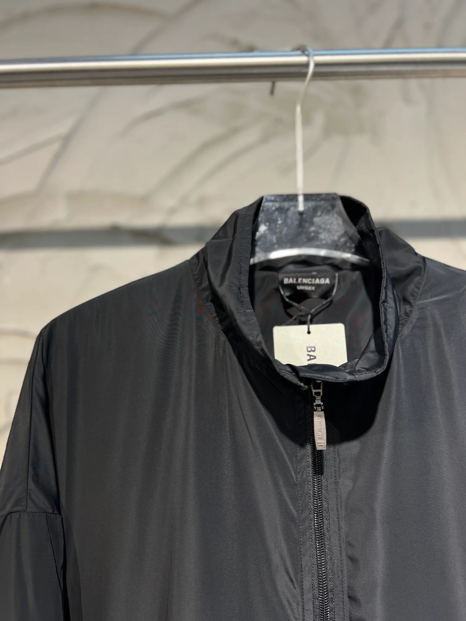 Balenciaga New Arrival BLCGNew Arrival LOGO ，Stencil Type Retro ·STENCIL TYPE TRACKSUIT · · · · · ·2 · · stencil type · ： ·Size：1-2-3( Same Style)